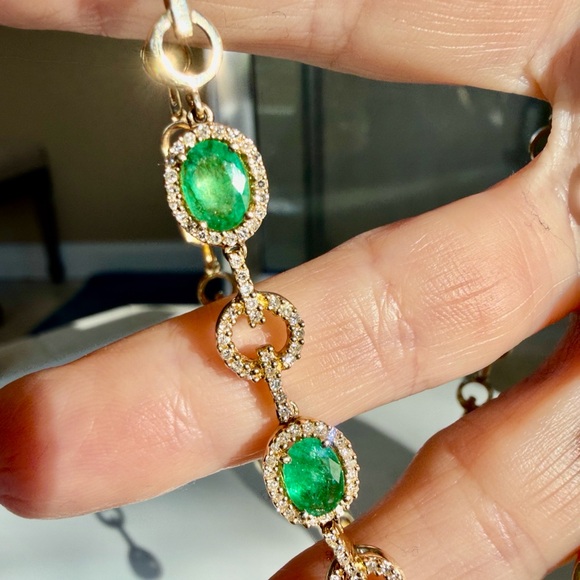 Effy 14 karat gold 8 carats  emerald and diamond  Necklace - Picture 10 of 14